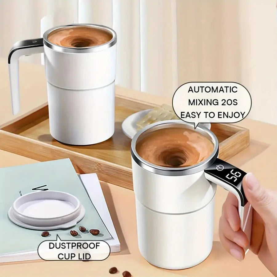 Automatic stirring cup