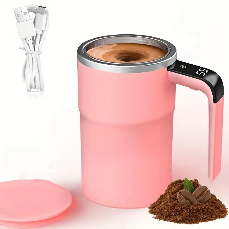 Automatic stirring cup